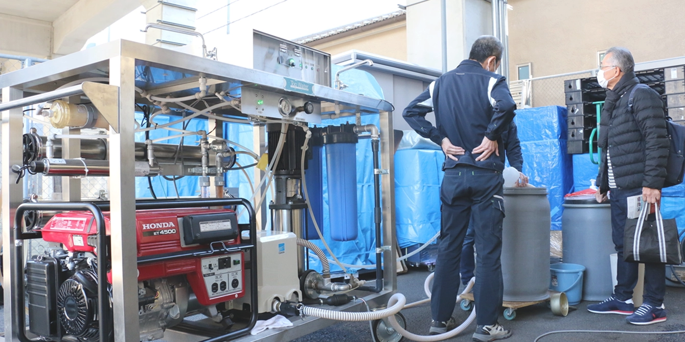 仕事をする職人